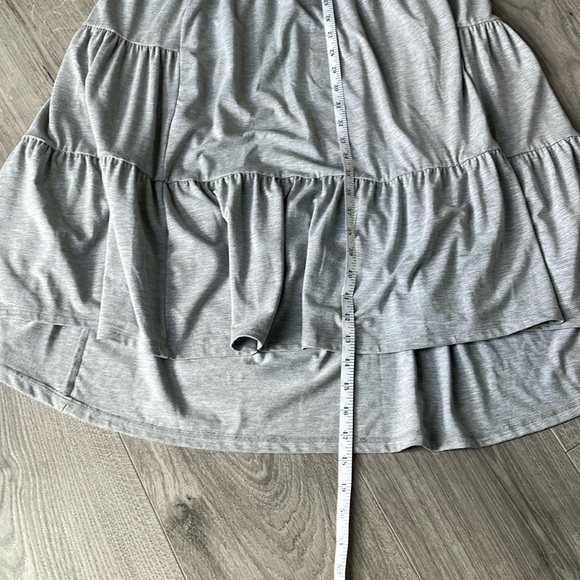 Tommy Hilfiger Midi Gray capped sleeve tiered dress - Picture 6 of 7